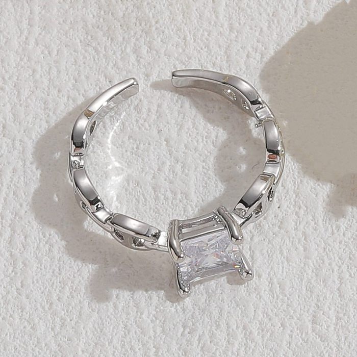 Elegante, luxuriöse, quadratische Kupfer-Inlay-Zirkon-Ringe mit 14-Karat-Vergoldung