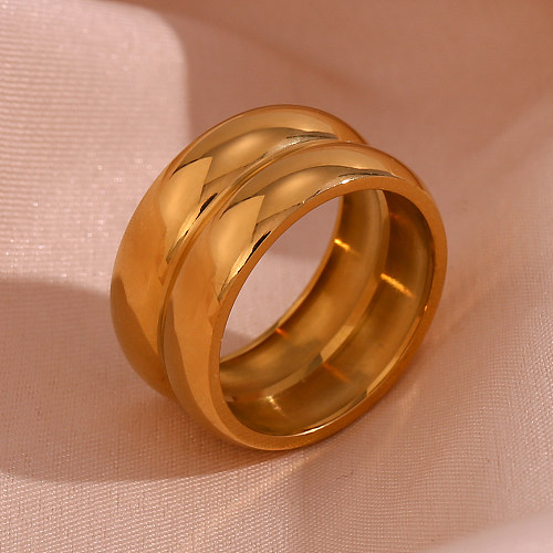 Estilo básico simples estilo clássico cor sólida chapeamento de aço inoxidável anéis banhados a ouro 18K
