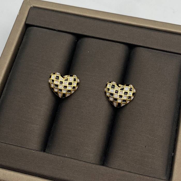 1 par de brincos de cobre esmaltados em formato de coração estilo simples