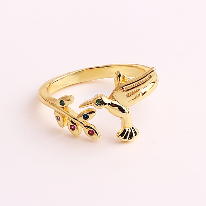 Anel aberto de zircão banhado a ouro de cobre em forma de coração animal da moda