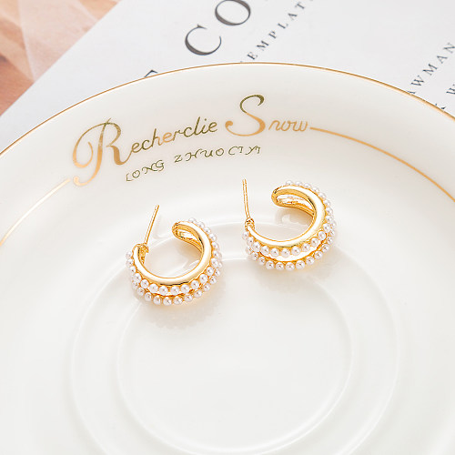 1 paire de clous d'oreilles plaqués or 18 carats, Style Simple et élégant, incrustation de placage géométrique, perle en cuivre