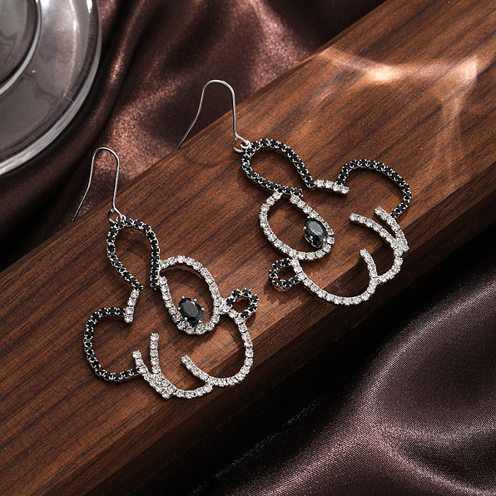 1 Pair Classic Style Animal Hollow Out Inlay Copper Zircon Drop Earrings