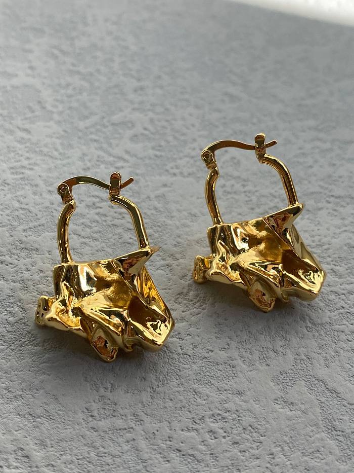 1 par de brincos banhados a ouro de cobre com revestimento de cor sólida estilo simples