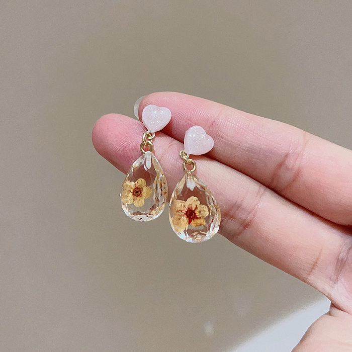 1 par de brincos de gota de cristal artificial em forma de coração doce chapeamento de flor incrustação de cobre brincos de orelha
