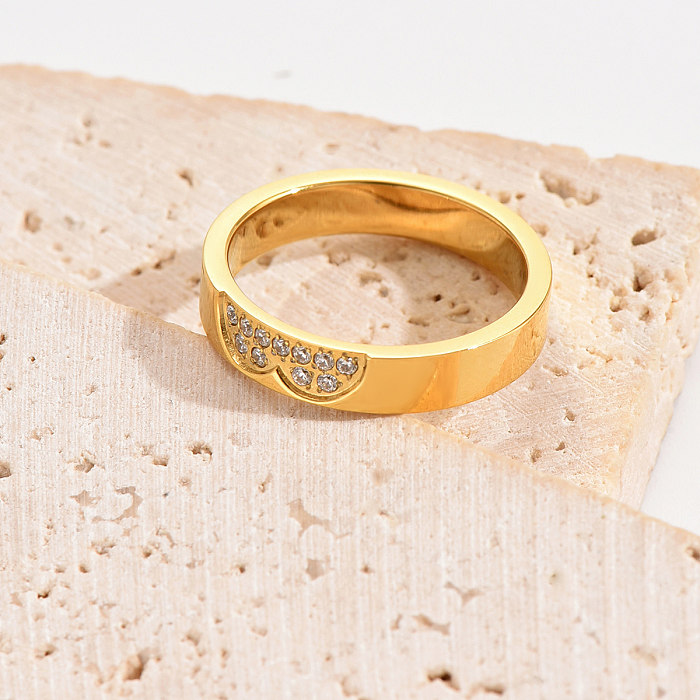 Anéis banhados a ouro de zircônia 14K com revestimento de polimento de aço inoxidável de cor sólida estilo simples