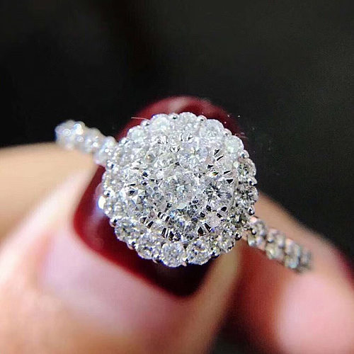 European And American Fashion New Round Crystal Zircon Copper Engagement Ring