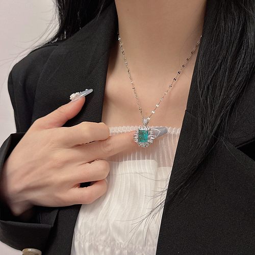 Fashion Snake Copper Inlay Zircon Pendant Necklace 1 Piece