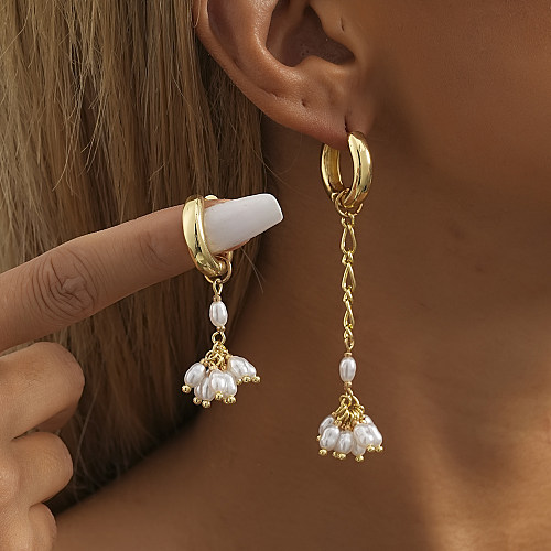 1 paire de boucles d'oreilles pendantes en perles de cuivre, Style Simple, couleur unie, incrustation asymétrique