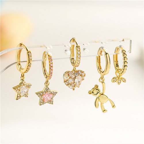 1 Paar elegante, glänzende Pentagramm-Bär-Ohrringe in Herzform mit Inlay aus Kupfer und Zirkon, 18 Karat vergoldet