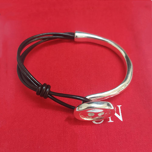 Vintage Style Button Leather Rope Copper Plating Silver Plated Bangle