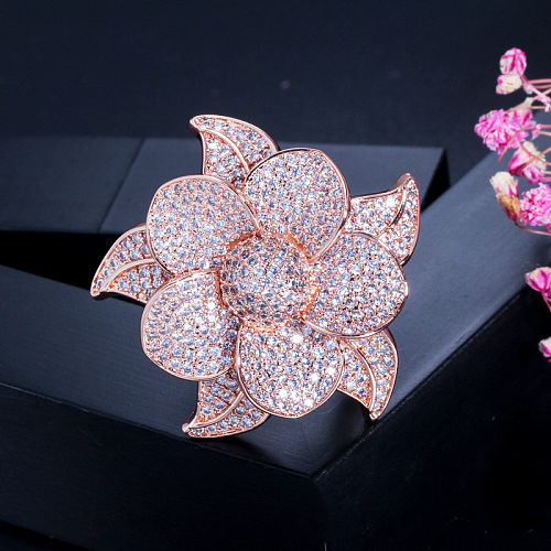 Elegante e luxuoso flor chapeamento de cobre incrustação de zircão banhado a ouro 14K anéis banhados a ródio