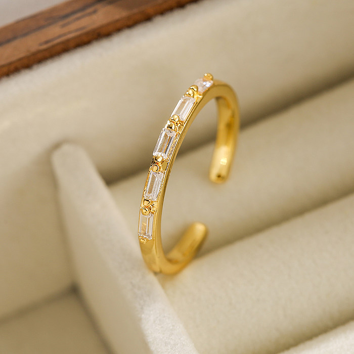 O ouro simples do zircão 18K do embutimento do chapeamento de cobre do retângulo do estilo chapeou o anel aberto