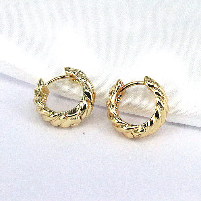 1 Pair Retro Simple Style Geometric Copper Inlay Zircon Earrings