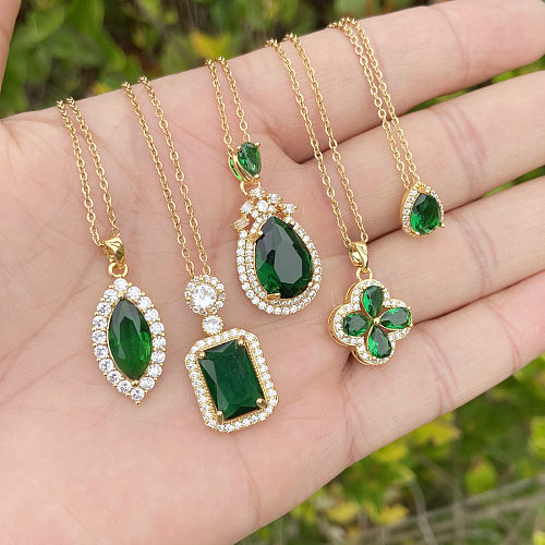 New Retro Emerald Zircon Inlaid Pendent Copper Necklace Clavicle Chain