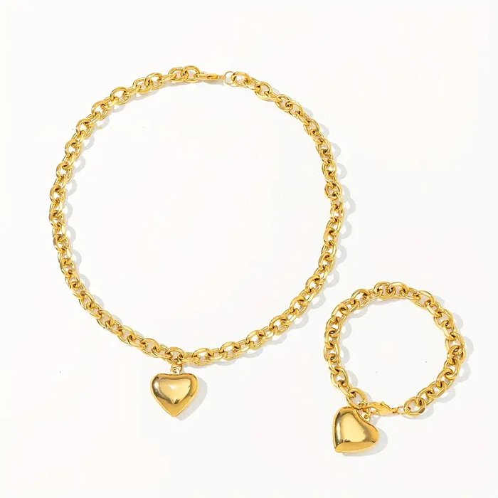 طقم مجوهرات مطلي بالذهب عيار 18 قيراط مطلي بالنحاس بتصميم بسيط على شكل قلب ومرصع بالزركون