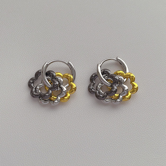 1 Paar schlichte Ohrringe mit geometrischer, unregelmäßiger Beschichtung und plissiertem Kupfer, vergoldet