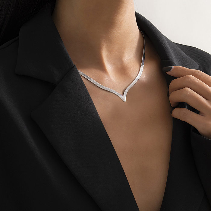 Fashion Simple Snake Bone Chain V-shaped Necklace
