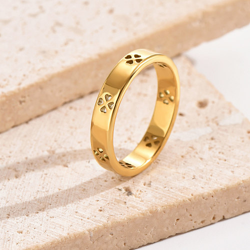 Estilo simples casual formato de coração anéis banhados a ouro 14K com polimento de aço inoxidável
