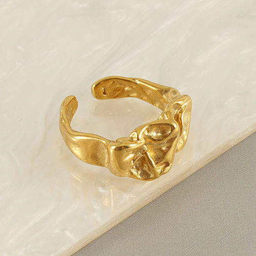 A cor sólida retro elegante dobra o anel aberto banhado a ouro 18K de aço inoxidável no volume