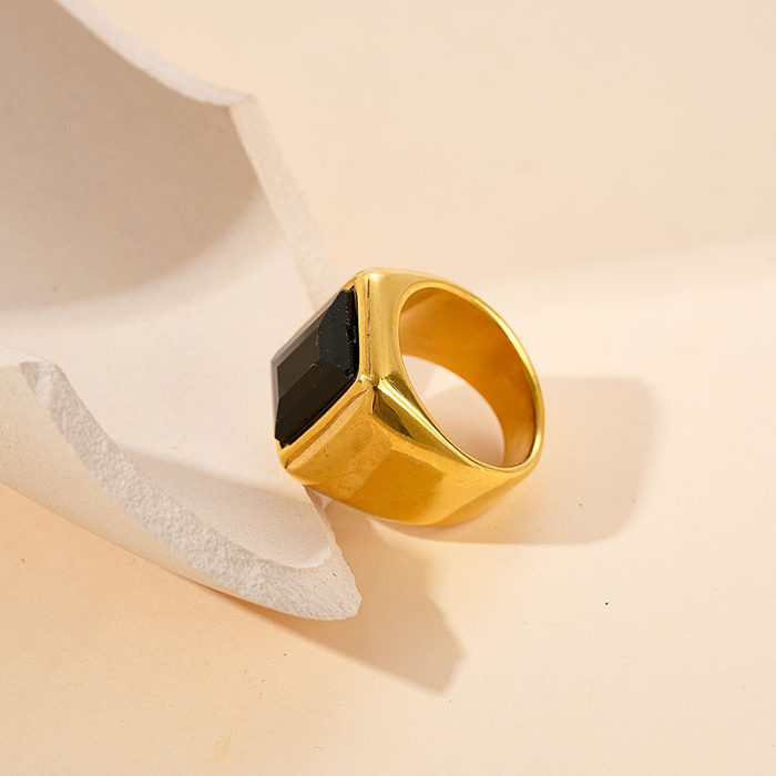 Atacado estilo moderno estilo simples retângulo revestido de aço inoxidável incrustado anéis de zircão banhados a ouro