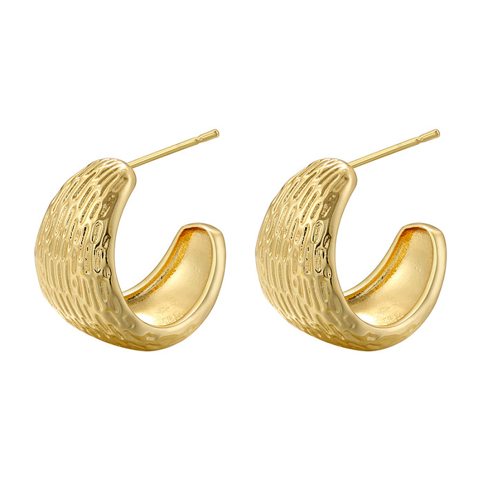 1 Paar lässige Vintage-Stil C-Form Kreis Inlay Kupfer künstliche Perlen Zirkon 18 Karat vergoldet Ohrringe Ohrstecker