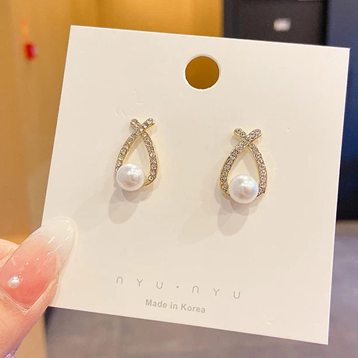 Fashion Heart Shape Butterfly Bow Knot Copper Inlay Artificial Pearls Shell Zircon Earrings 1 Pair