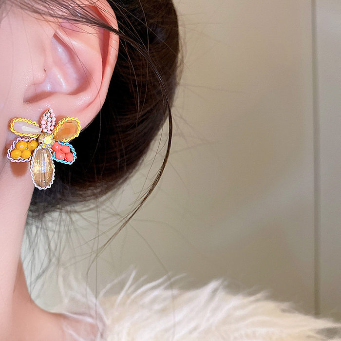 1 par de brincos de orelha com strass de cristal de cobre com incrustações de flores doces
