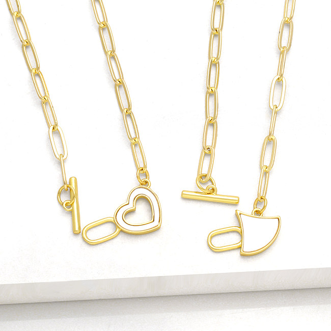 Casual Simple Style Four Leaf Clover Heart Shape Flower Copper Toggle Plating Inlay Shell 18K Gold Plated Necklace