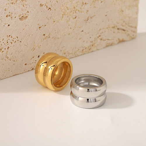 Elegante Kreis-Edelstahl-Polierbeschichtung mit 18 Karat vergoldeten Ringen
