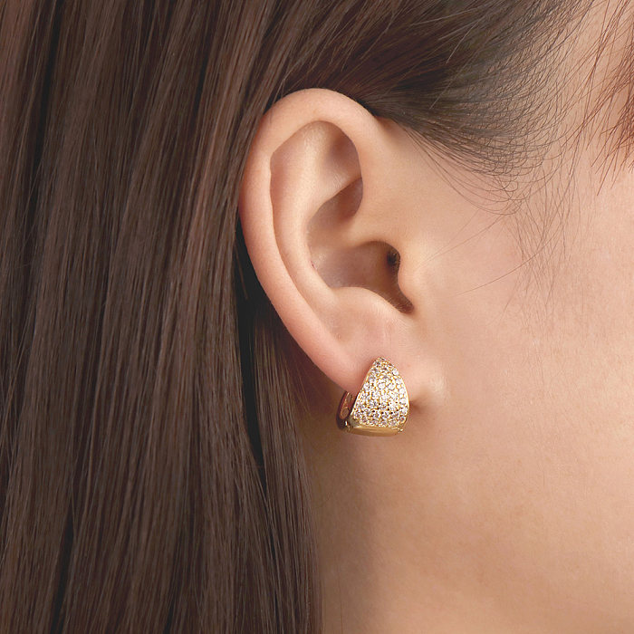 Boucles d'oreilles créoles rétro géométriques en cuivre incrustées de boucles d'oreilles en cuivre zircon