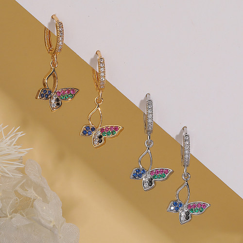 1 paire de boucles d'oreilles pendantes en cuivre et Zircon, Style Simple, incrustation de papillon plaqué or 18 carats