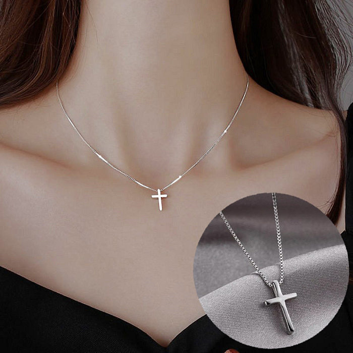 Elegante Kreuz-Schmetterlings-Kupfer-Halskette, die Kupfer-Halsketten überzieht