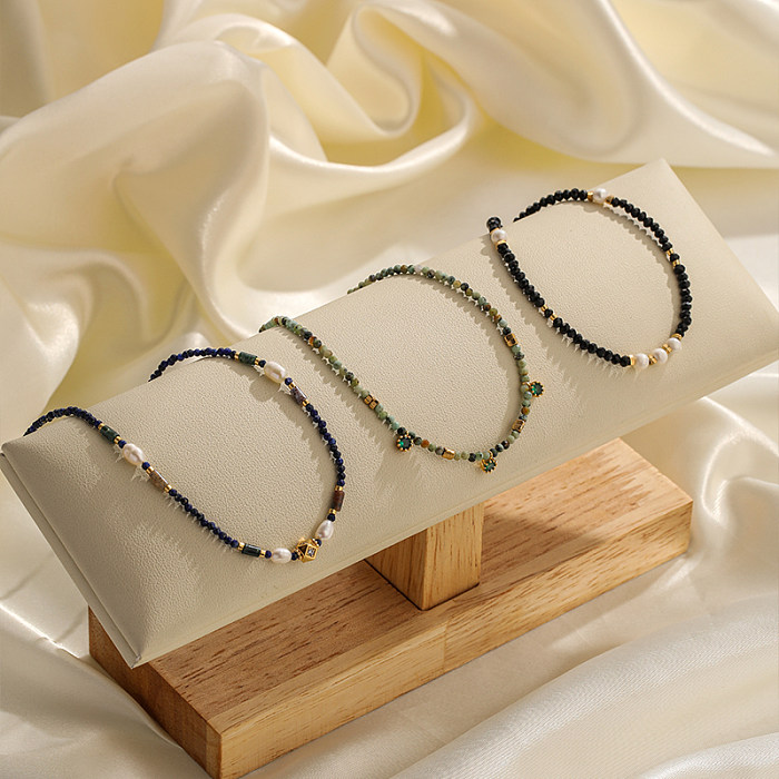 Collar de circón chapado en oro de 18 quilates con perlas de agua dulce de cristal redondo de estilo vintage a granel
