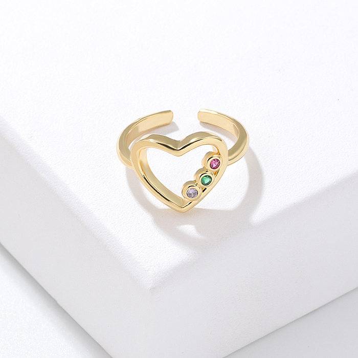 Anneaux de cuivre de forme de coeur de Chevron d'amour de mode plaquant des anneaux de cuivre de Zircon de diamant