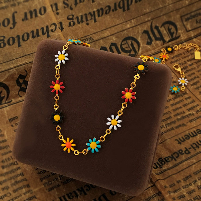Collier de bracelets des femmes de placage de cuivre de fleur de style classique