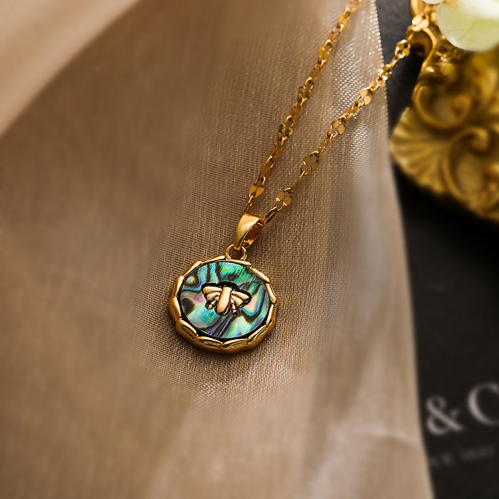 Simple Style Commute Star Bee Copper Plating Inlay Shell Zircon 18K Gold Plated Pendant Necklace