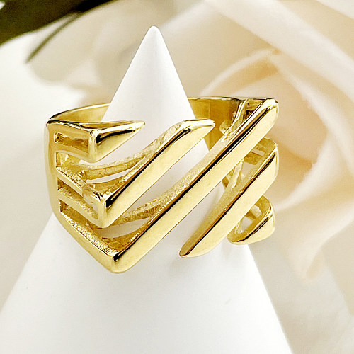 Moderner Streetwear-Stil mit geometrischen Linien, Edelstahl-Beschichtung, ausgehöhlte, vergoldete Ringe