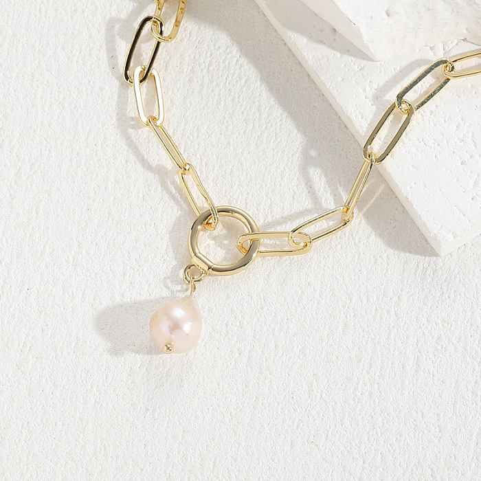 Elegant Luxurious Classic Style Irregular Round Freshwater Pearl Copper Irregular Plating 14K Gold Plated Pendant Necklace