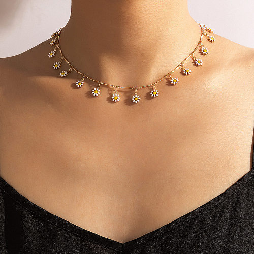 1 Stück modische Gänseblümchen-Halskette mit Kupfer-Quastenbeschichtung