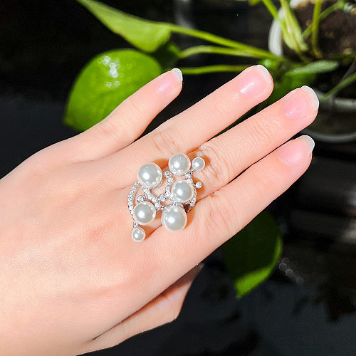 Simple Style Solid Color Copper Plating Inlay Artificial Gemstones Artificial Pearls White Gold Plated Rhodium Plated Open Rings