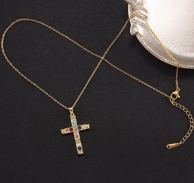 Elegante Damen-Kreuz-Kupfer-Inlay-Zirkon-Anhänger-Halskette
