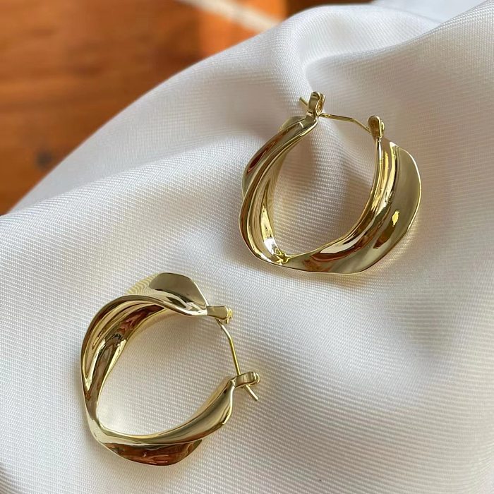 1 Pair Classic Style Round Irregular Plating Copper 18K Gold Plated Earrings