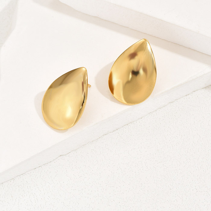 1 par de pinos de orelha banhados a ouro 18K com gotículas de água estilo simples