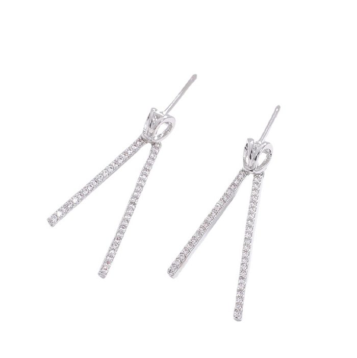 1 par de pendientes chapados en oro blanco con incrustaciones de cobre y circonita de Color sólido dulce