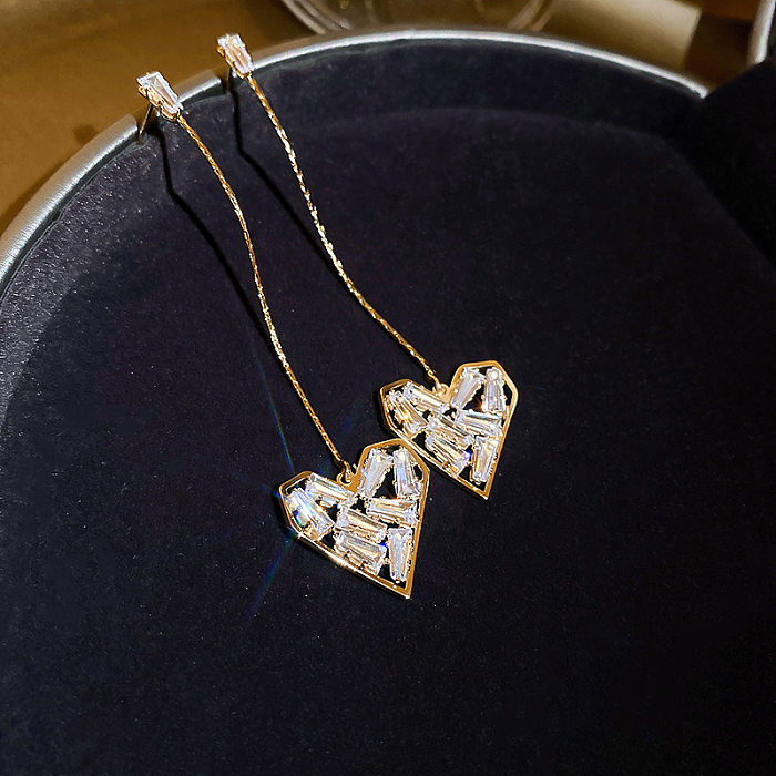 Boucles d'oreilles pendantes en cuivre en forme de coeur de style simple Boucles d'oreilles en cuivre zircon