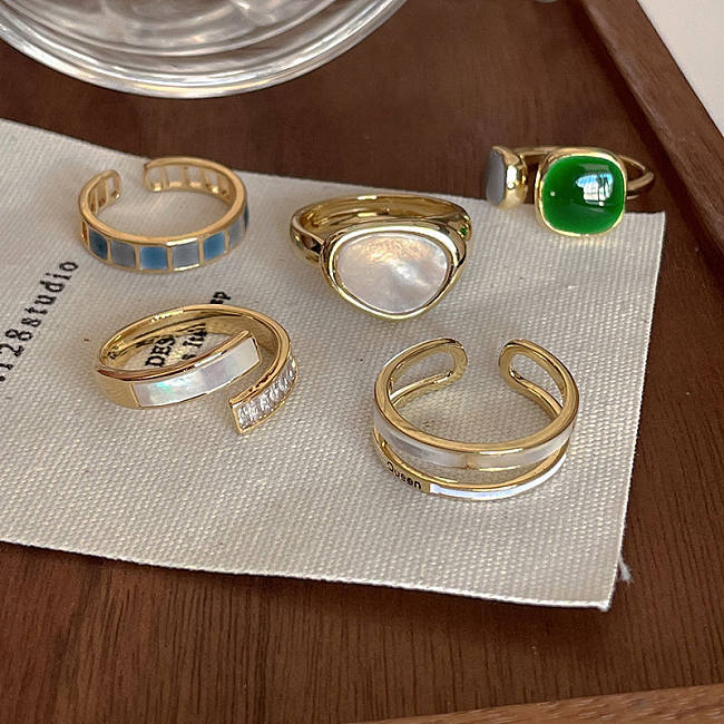 Anéis de pedras preciosas artificiais redondos de chapeamento de cobre da moda 1 peça