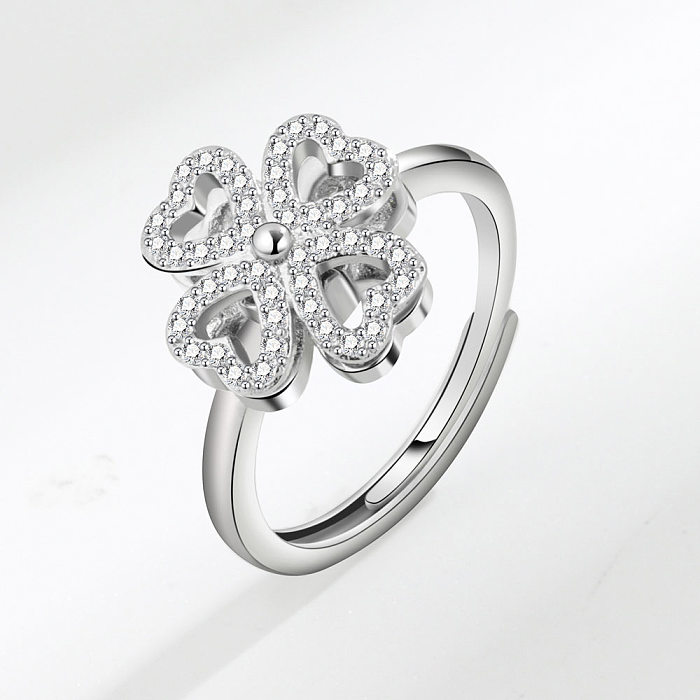 Fashion Rotating Four-leaf Clover Ring Creative Copper Zircon Ring