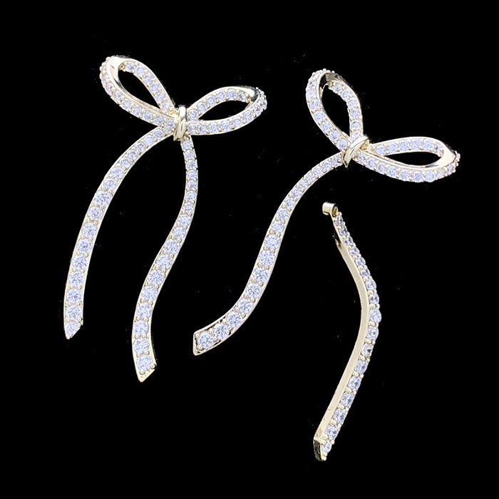 1 par de brincos de orelha de zircônia de cobre com nó de laço feminino