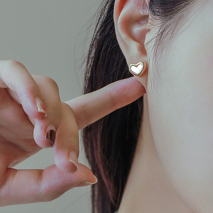 1 Piece Sweet Heart Shape Titanium Steel Inlay Shell Women'S Ear Studs Necklace