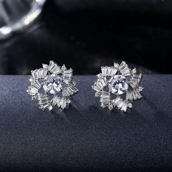 1 Pair Simple Style Round Snowflake Inlay Copper Zircon Drop Earrings